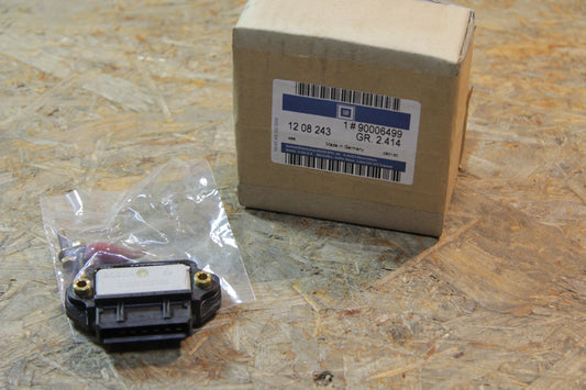 Original GM Opel Steuergerät Zündung Bosch 0 227 100 124 hat 6 Pole 90006499 Corsa A , Monza , Omega A , Senator A , Senat...