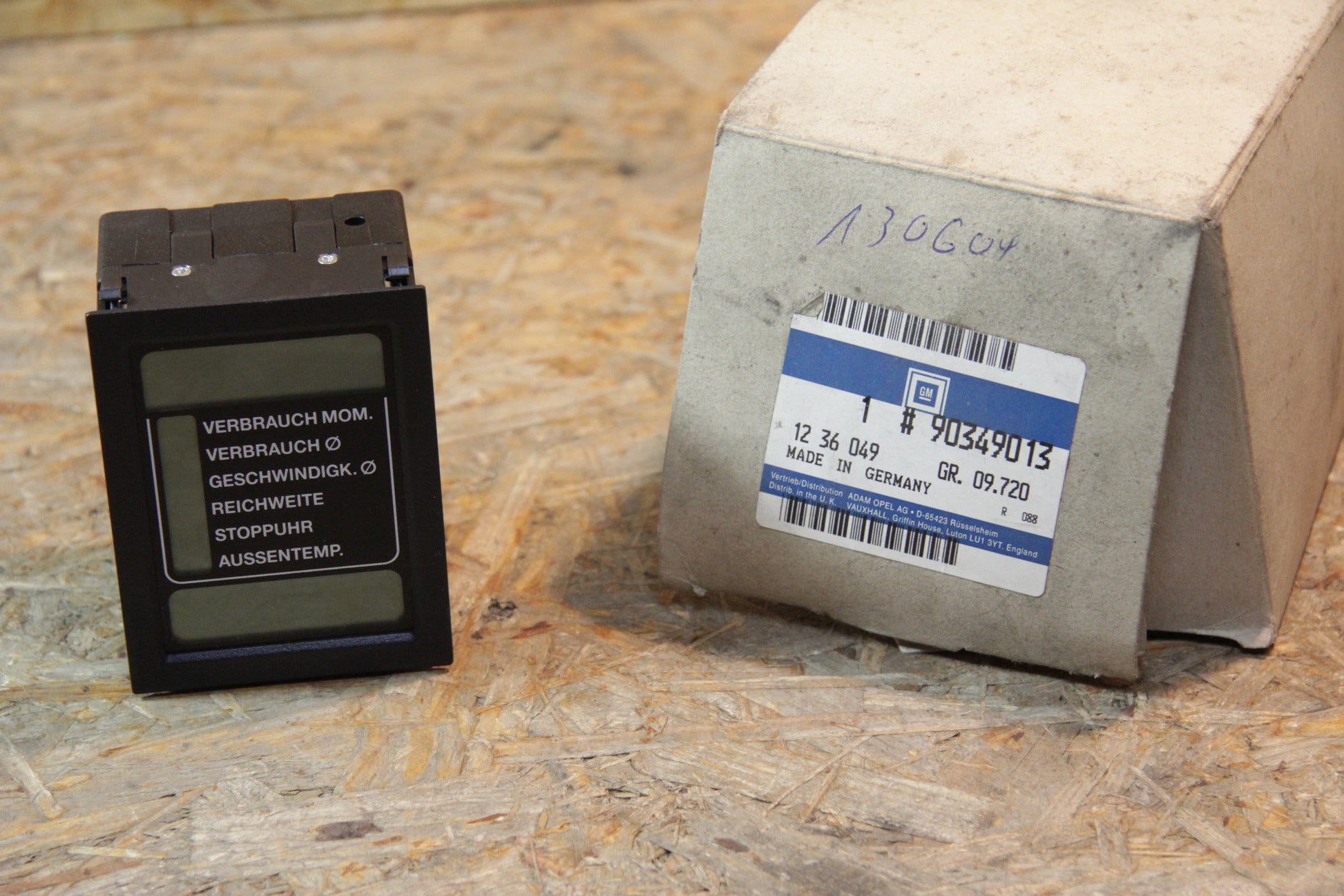 Original GM Opel Bordcomputer schwarz Kennzeichen: EH Code: 5WK7342/5WK7046 90349013 Omega A , Senator B