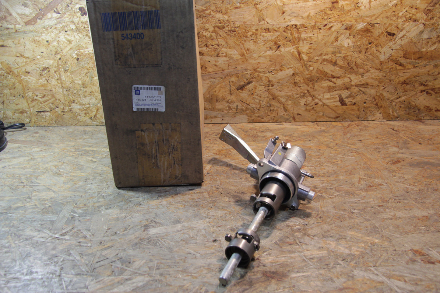 Original GM Opel Gehäuse Schaltstange mit Hebel  55561079 Meriva A