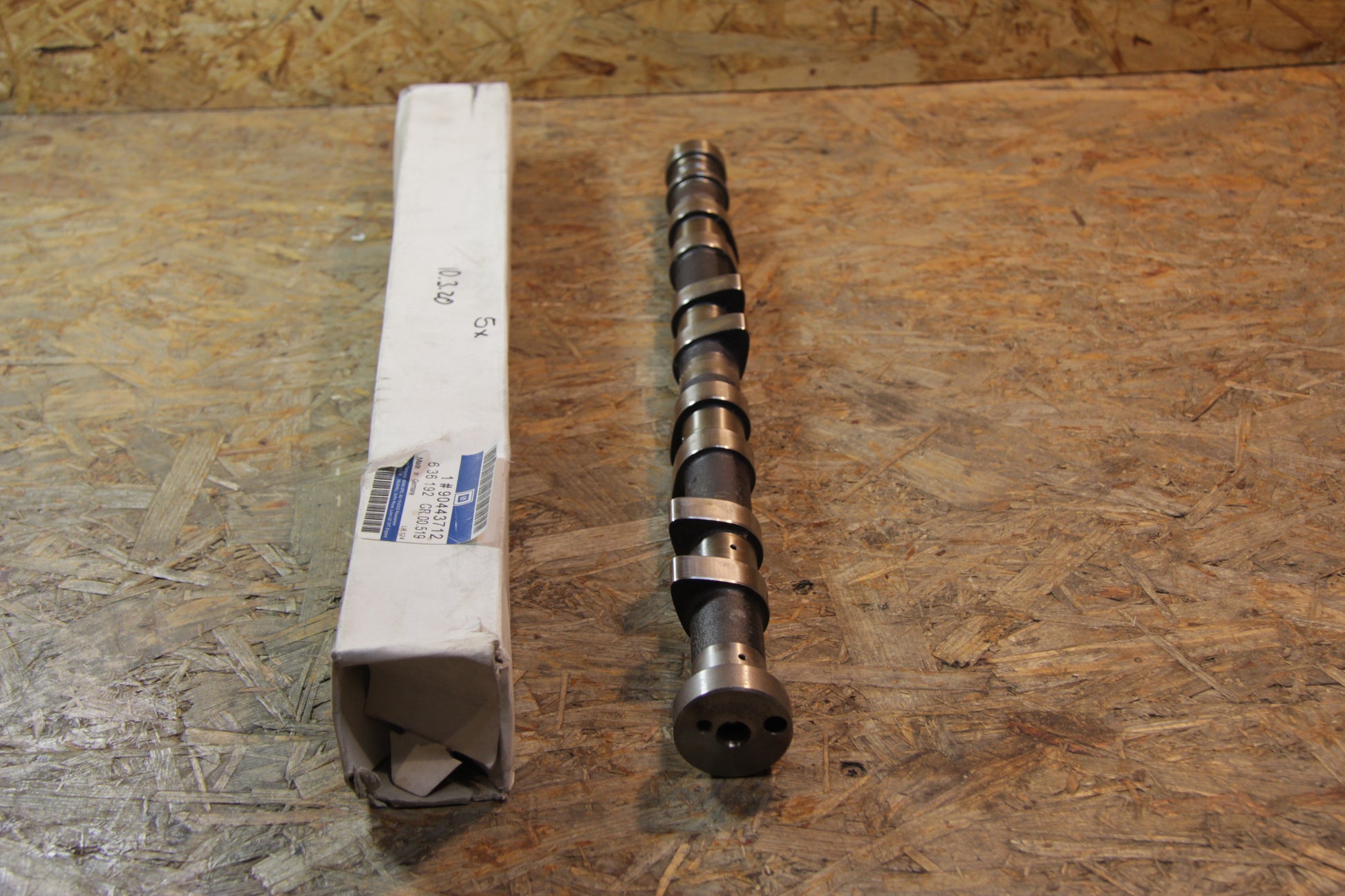 Original GM Opel Nockenwelle Auslass  90443712 Astra F , Calibra , Vectra A