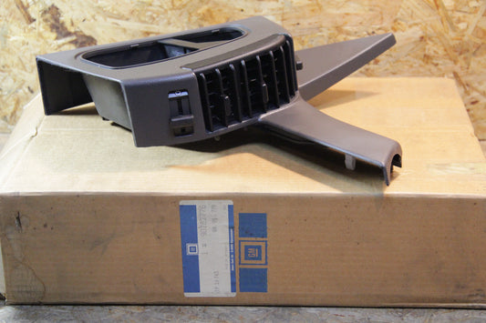 Original GM Opel Düse Armaturentafel aussen rechts dunkelgrau  90282776 Senator B