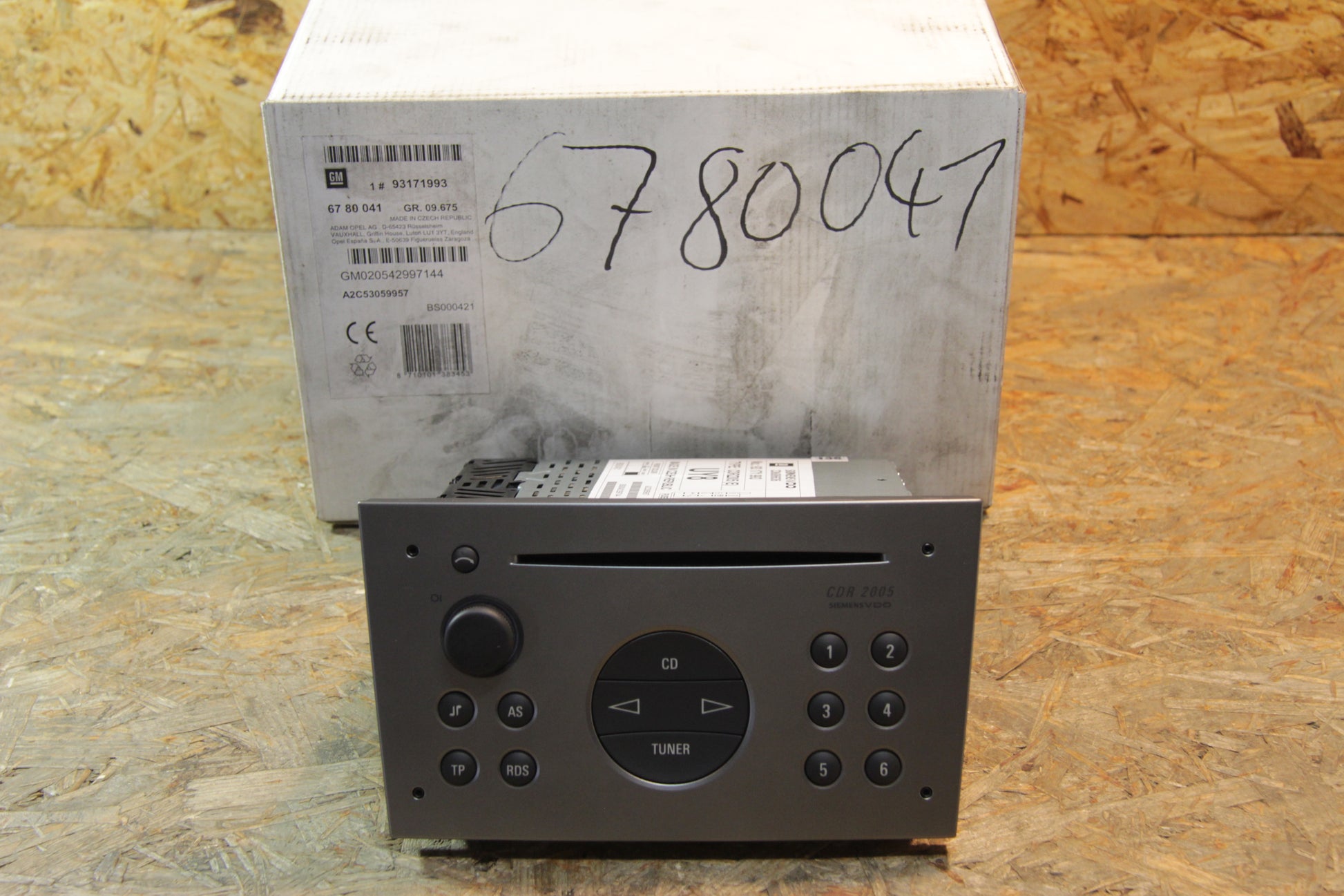Original GM Opel CD-Radio silber CDR 2005 VDO (Neuteil) 93171993 Corsa C