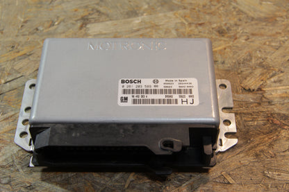 Original GM Opel Steuergerät elektronische Einspritzanlage Kennzeichen: HJ, PS AT-Teil 90511026 Omega B