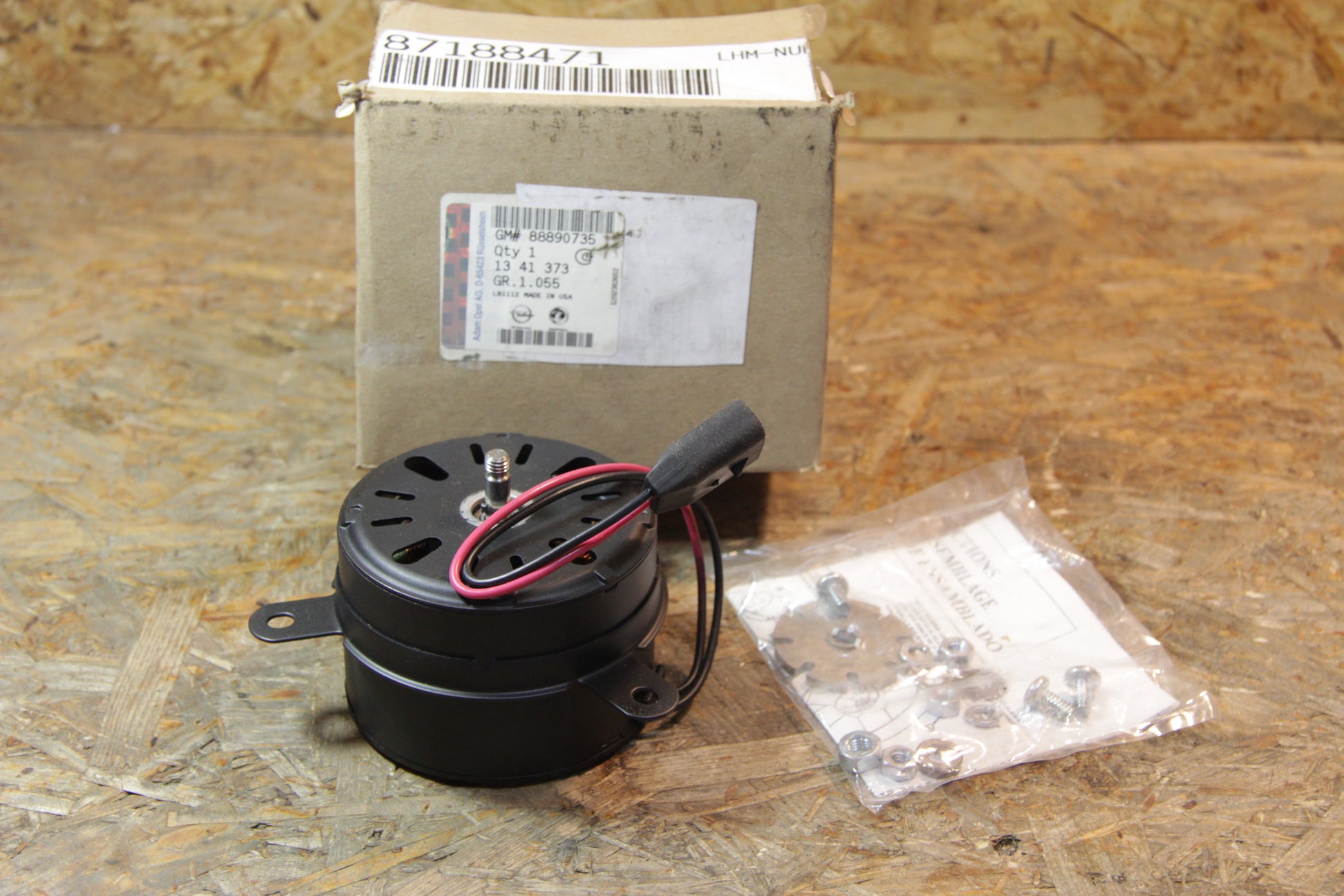 Original GM Opel Kühlergebläse 88890735 Sintra