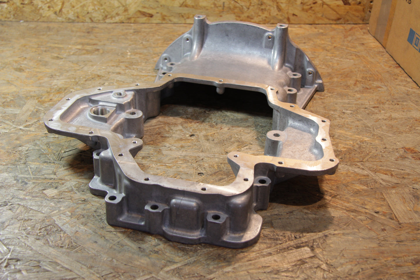Original GM Opel Träger Ölwanne 90531021 Omega B