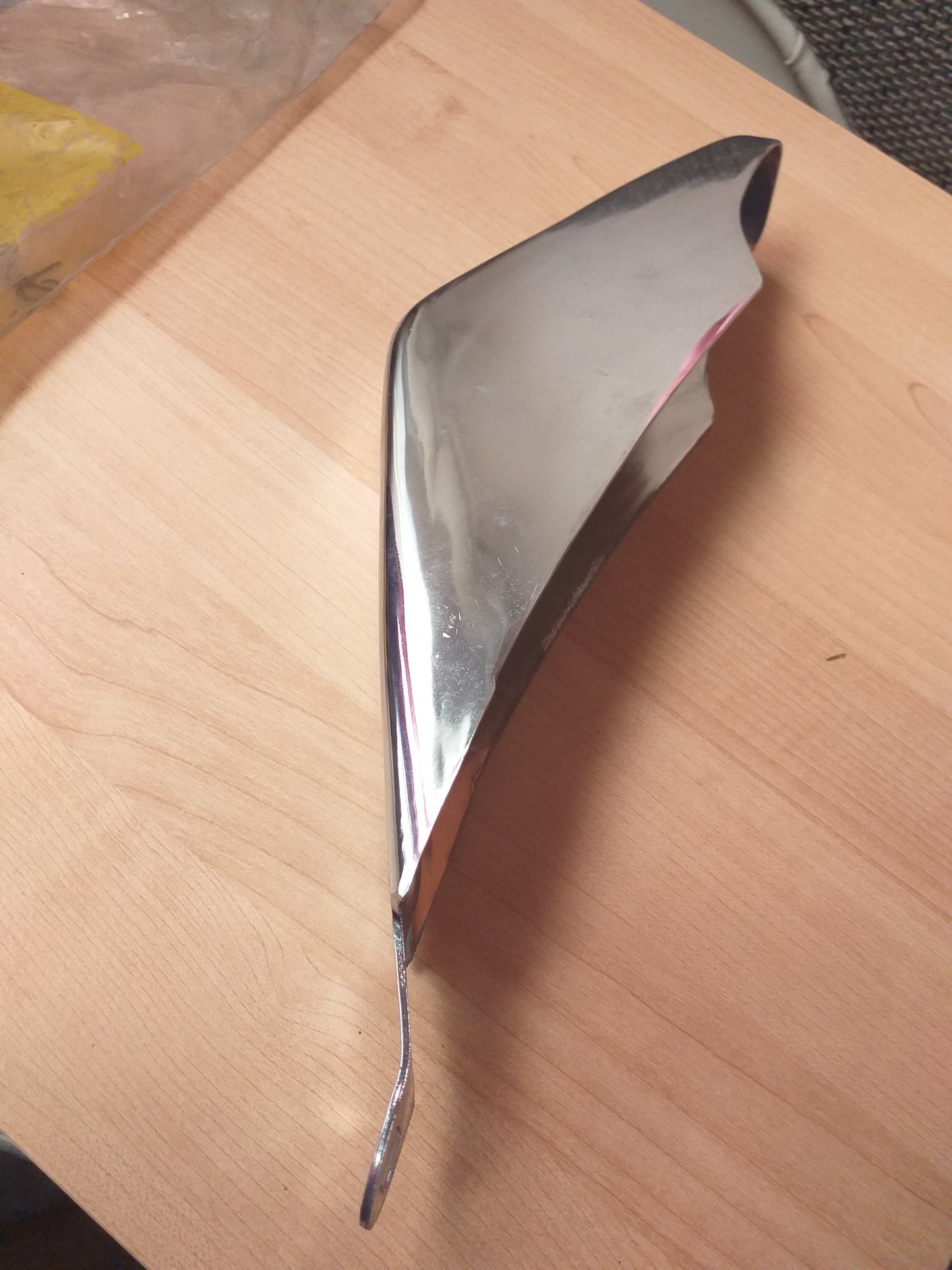 Manta A Stoßstangenhorn Chrom vorne original Opel NEU