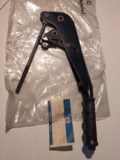 Kadett E Handbremshebel original GM Opel NEU