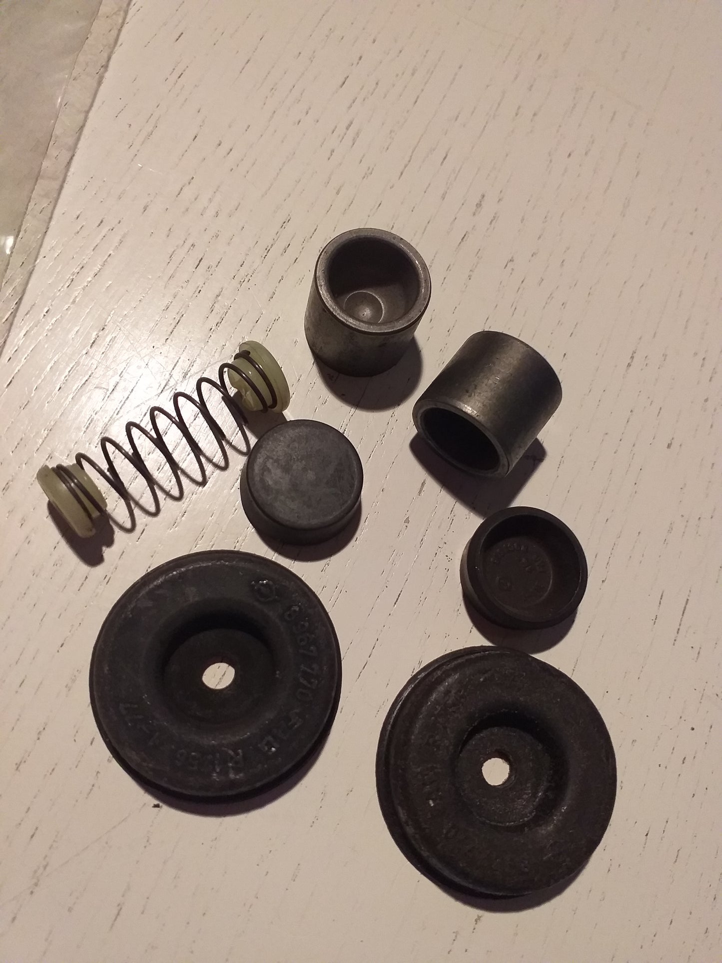 Senator B (V88) 9.87-93 Reparatursatz Bremszylinder Hinterachse original GM Opel NEU