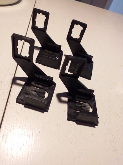 Oldtimer Youngtimer Halterung Steckergehäuse Kraftstoffeinspritzgurt Motorhubhänger original GM Opel NEU