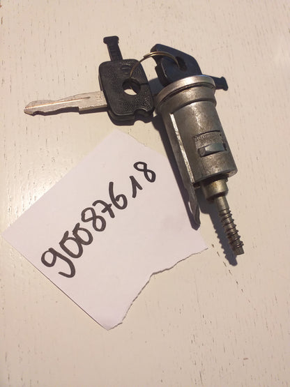 Oldtimer Youngtimer Schließzylinder mit Schlüssel original GM Opel NEU