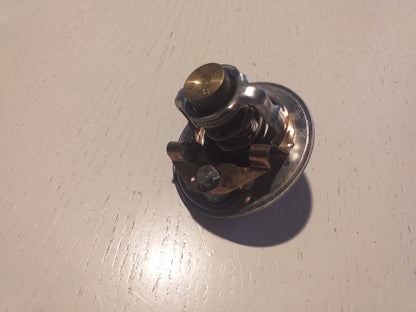 Corsa A/B Astra F Vectra A Thermostat original GM Opel NEU
