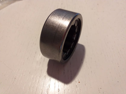 Omega A Kugellagerhinten an Zahnradblock Nebenwelle original GM Opel NEU