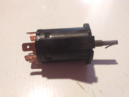 Rekord D Commodore B Lichtschalter original GM Opel NEU