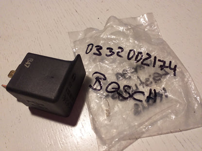 Omega Leistungsrelais original Bosch NEU