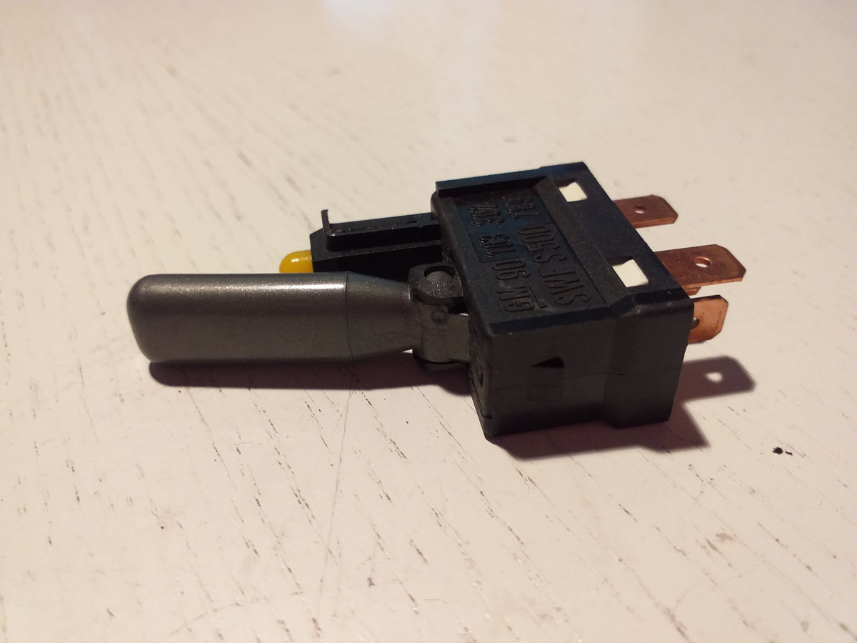 Corsa A Schalter Heizmatte original GM Opel NEU