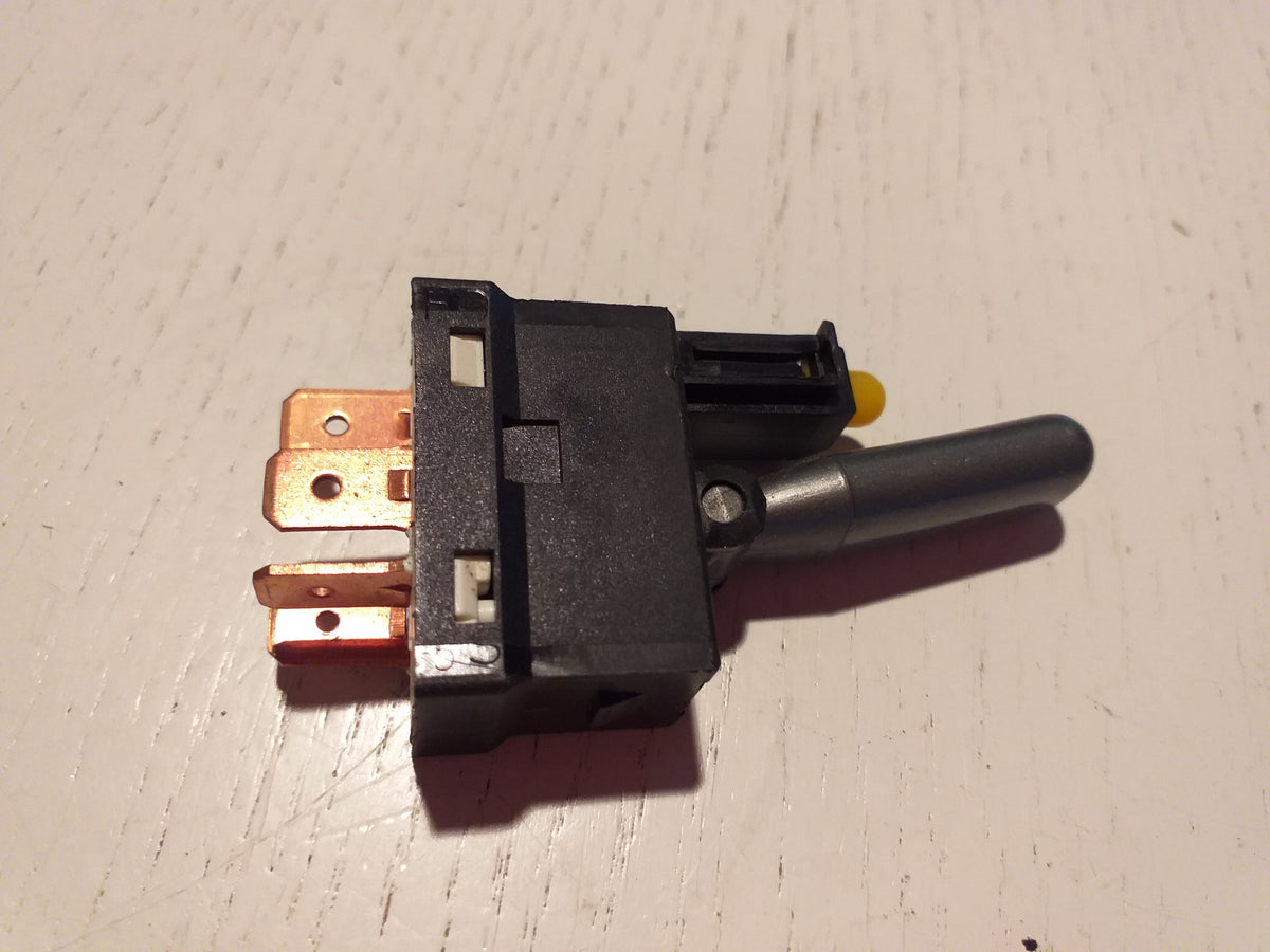 Corsa A Schalter Heizmatte original GM Opel NEU