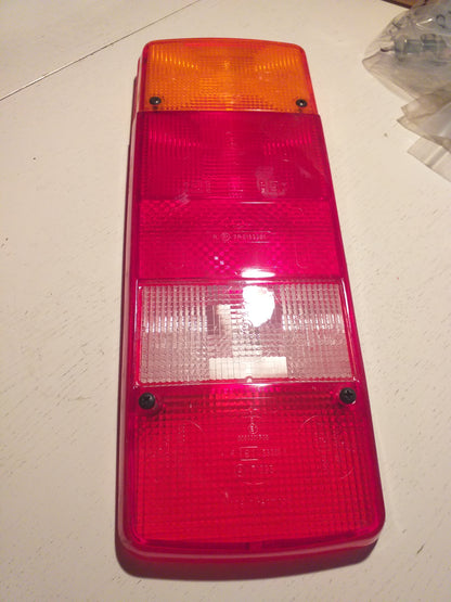 Oldtimer Youngtimer Lichtscheibe Heckleuchte original Hella NEU