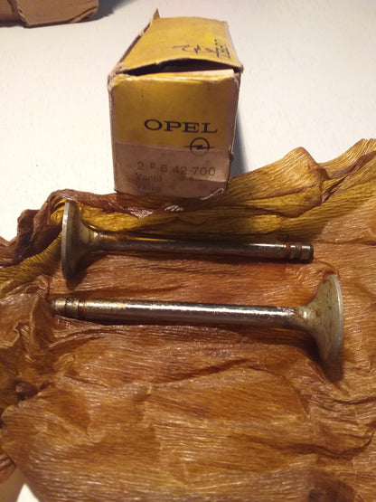 Modell Unbekannt Motoreneinlassventil original Opel NEU