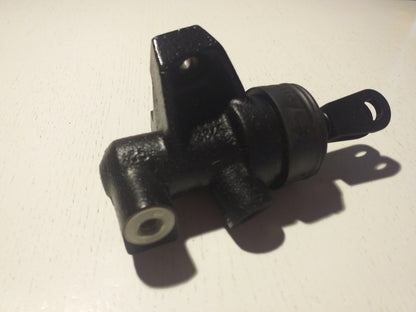 Omega A Senator B Kupplungsgeber Zylinder original GM Opel NEU