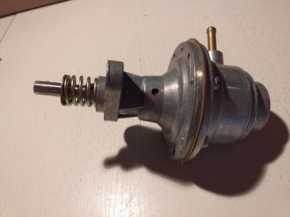 Oldtimer Youngtimer Benzinpumpe original AC Delco NEU