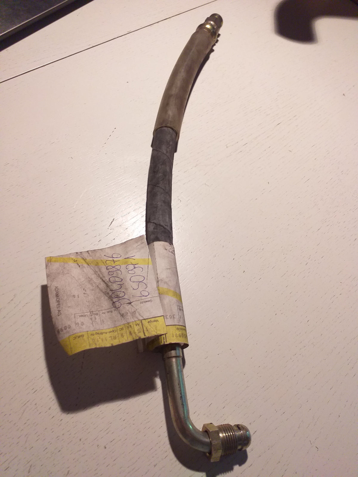 Omega A Diesel Rohrleitung Kühler Motoröl original GM Opel NEU