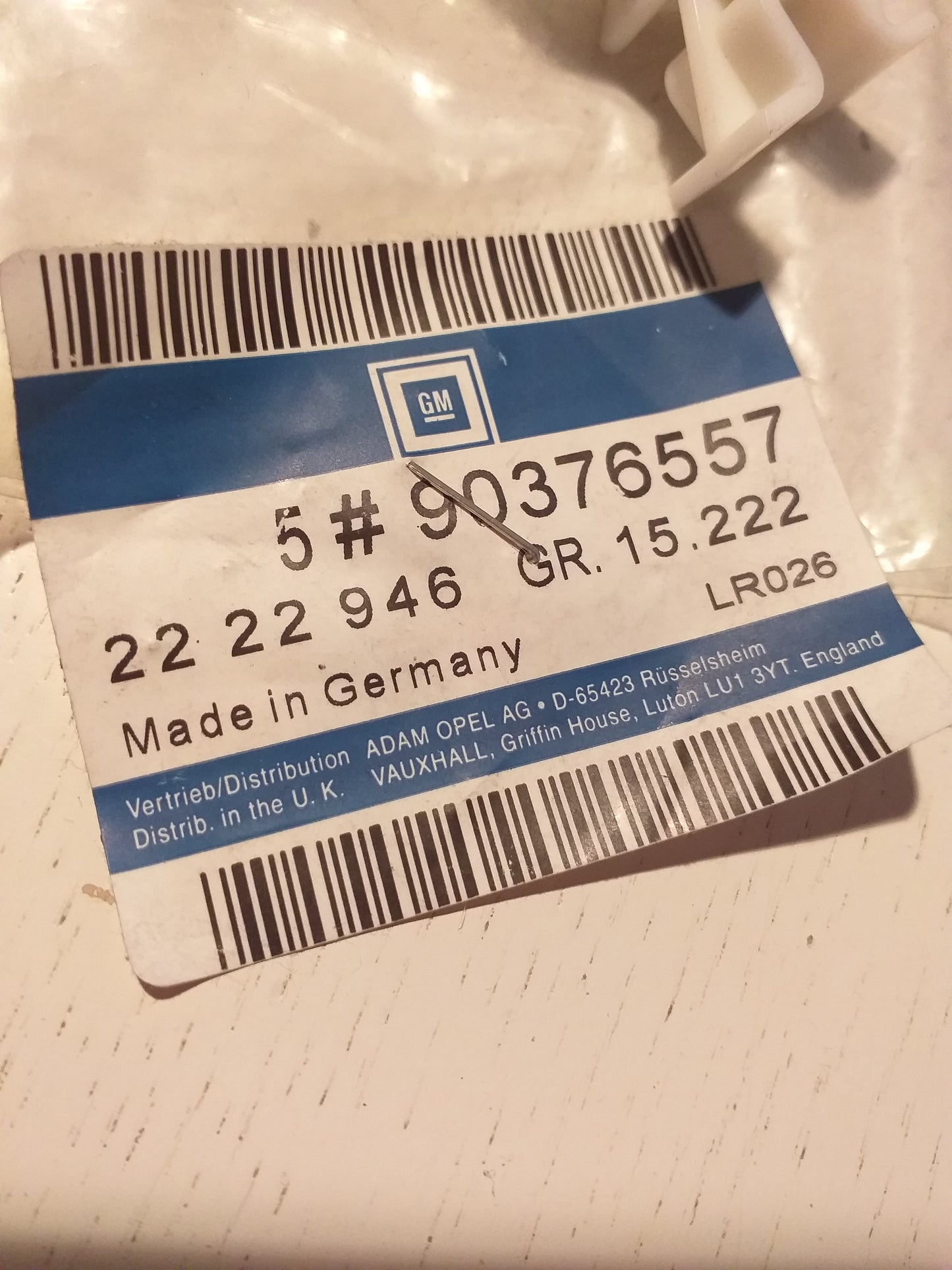 Omega Senator B Clip Befestigung Abdeckung Teppichboden original GM Opel NEU