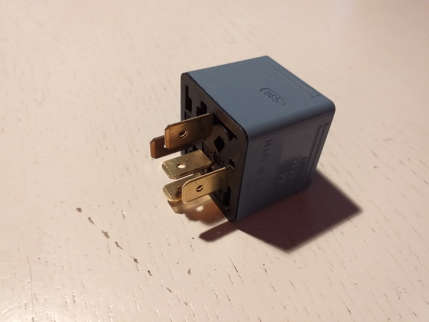 Omega A Senator B Relais Hydraulikaggregat original GM Bosch NEU