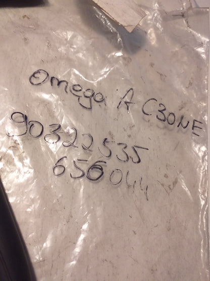 Omega A Motorenlüfterschlauch originalOpel NEU