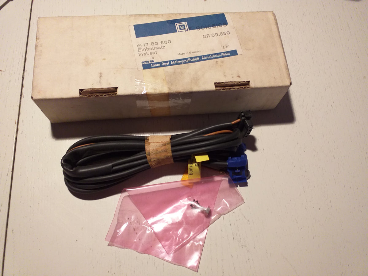 Monza Senator Radiokabel original Opel NEU
