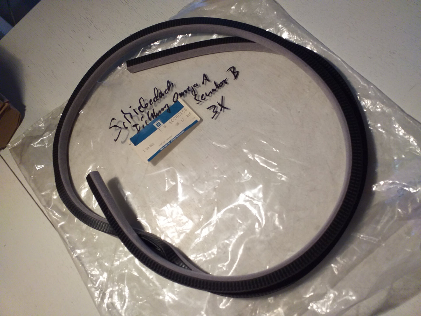 Omega A Senator B Dichtung Schiebedach original GM Opel NEU