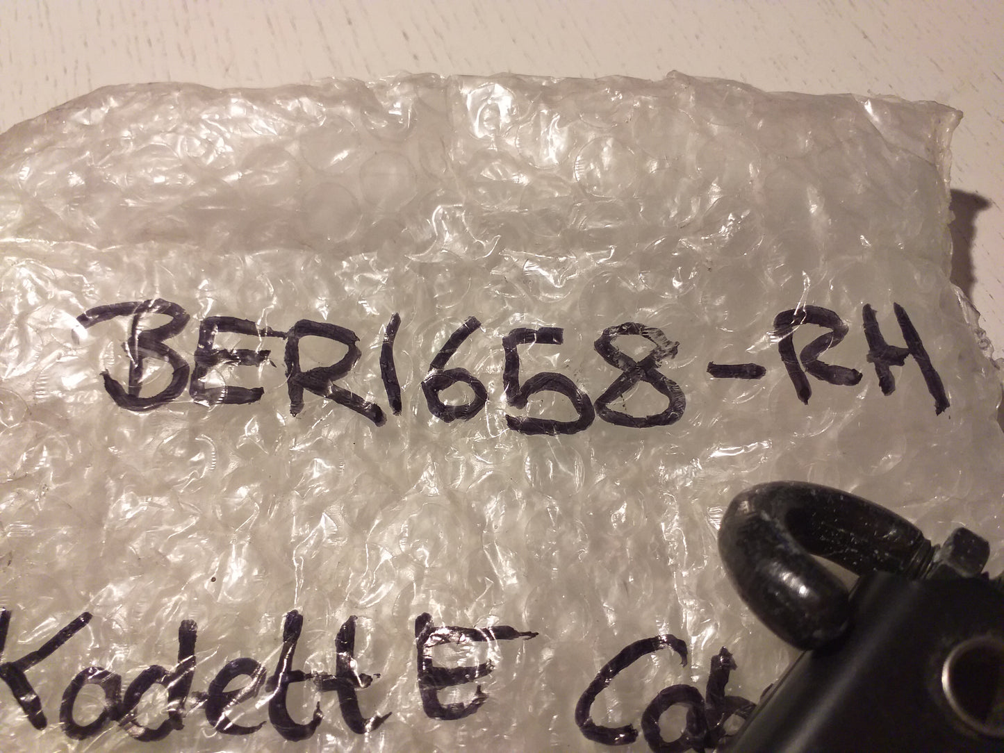 Kadett E Cabrio GSI Verdeckgriff an Dach original GM Opel NEU