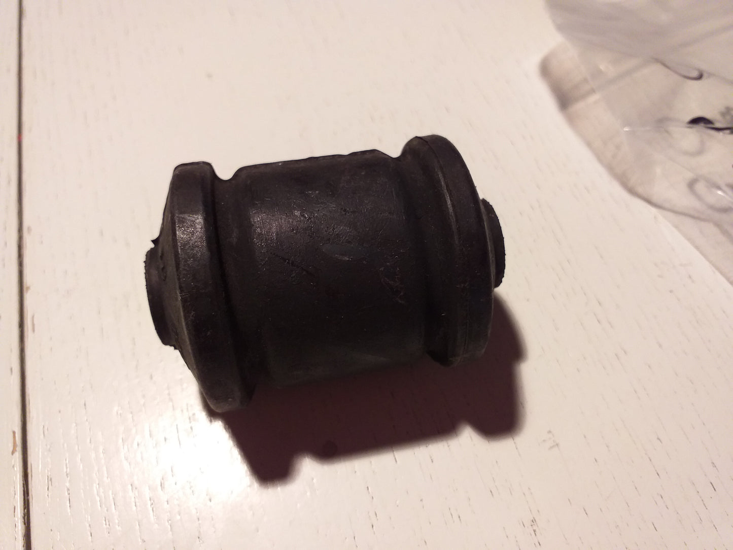 Omega A/B/Caravan VectraA/A CC Lagerbuchse Lenker original GM Opel n6