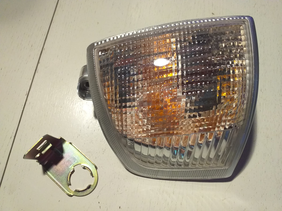Ford Escort Blinkerglas rechts original ARTEB NEU