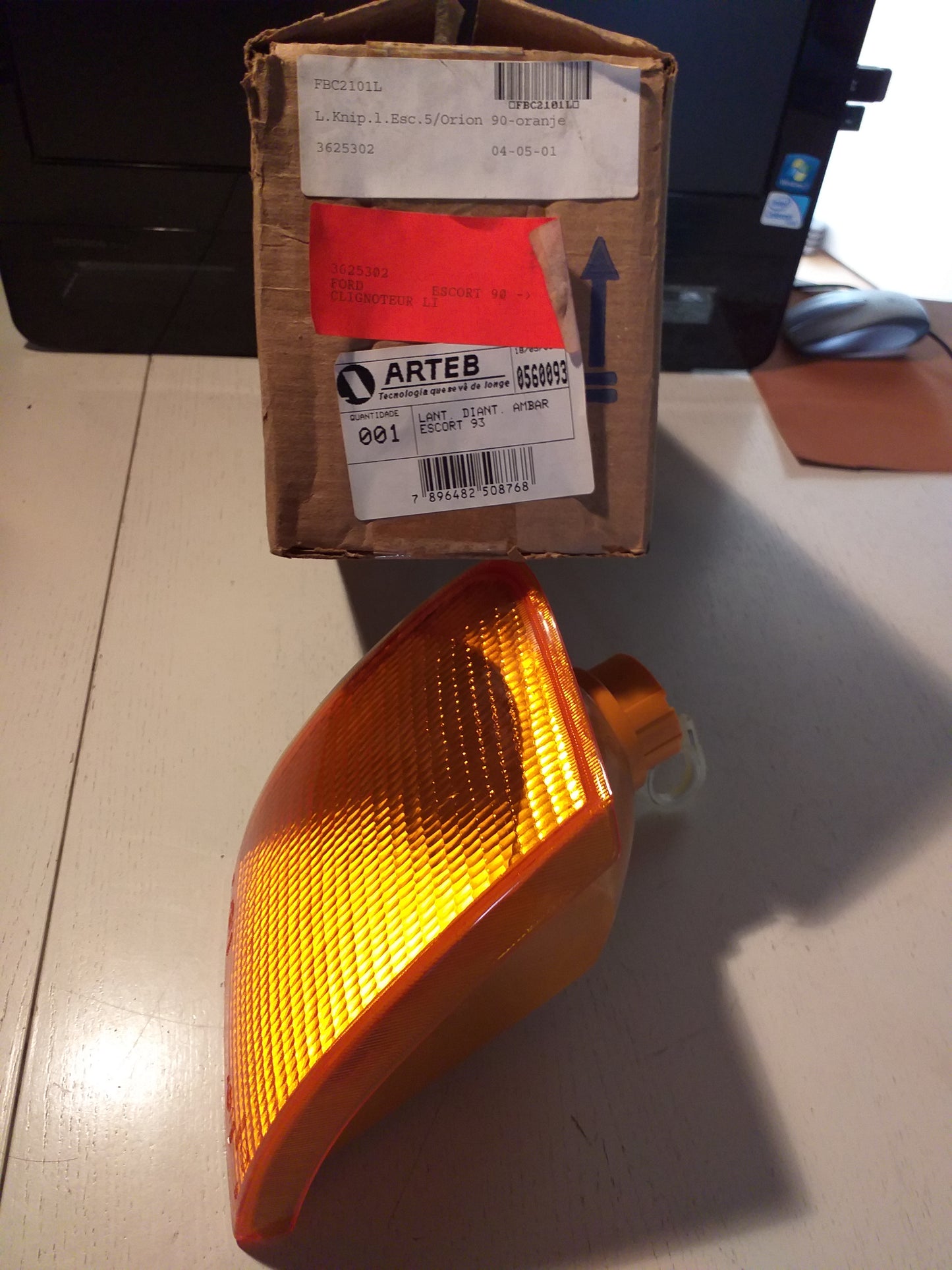 Ford Escort 90-93 Bj Blinkerglas original ARTEB NEU