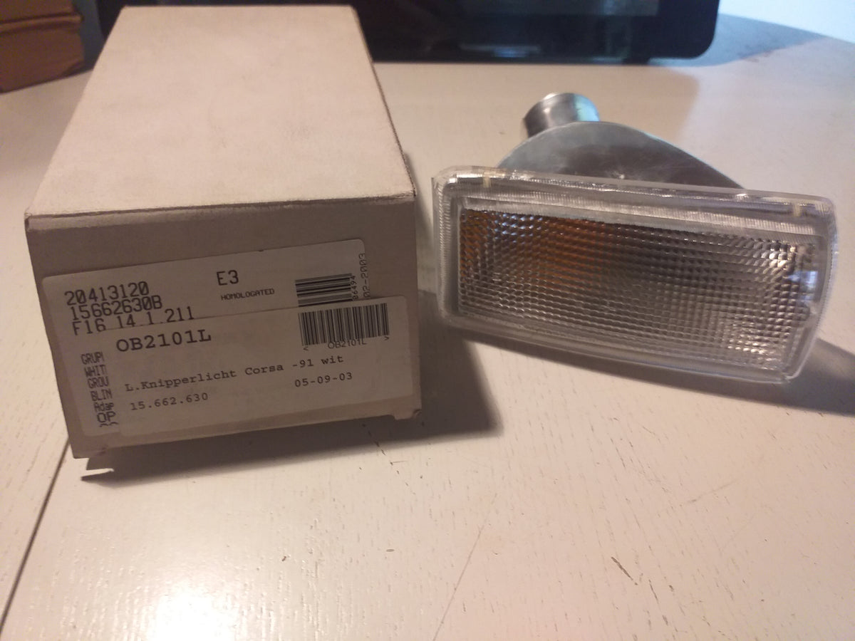 Corsa Bj 91 Blinkerleuchte links original FIFFT NEU