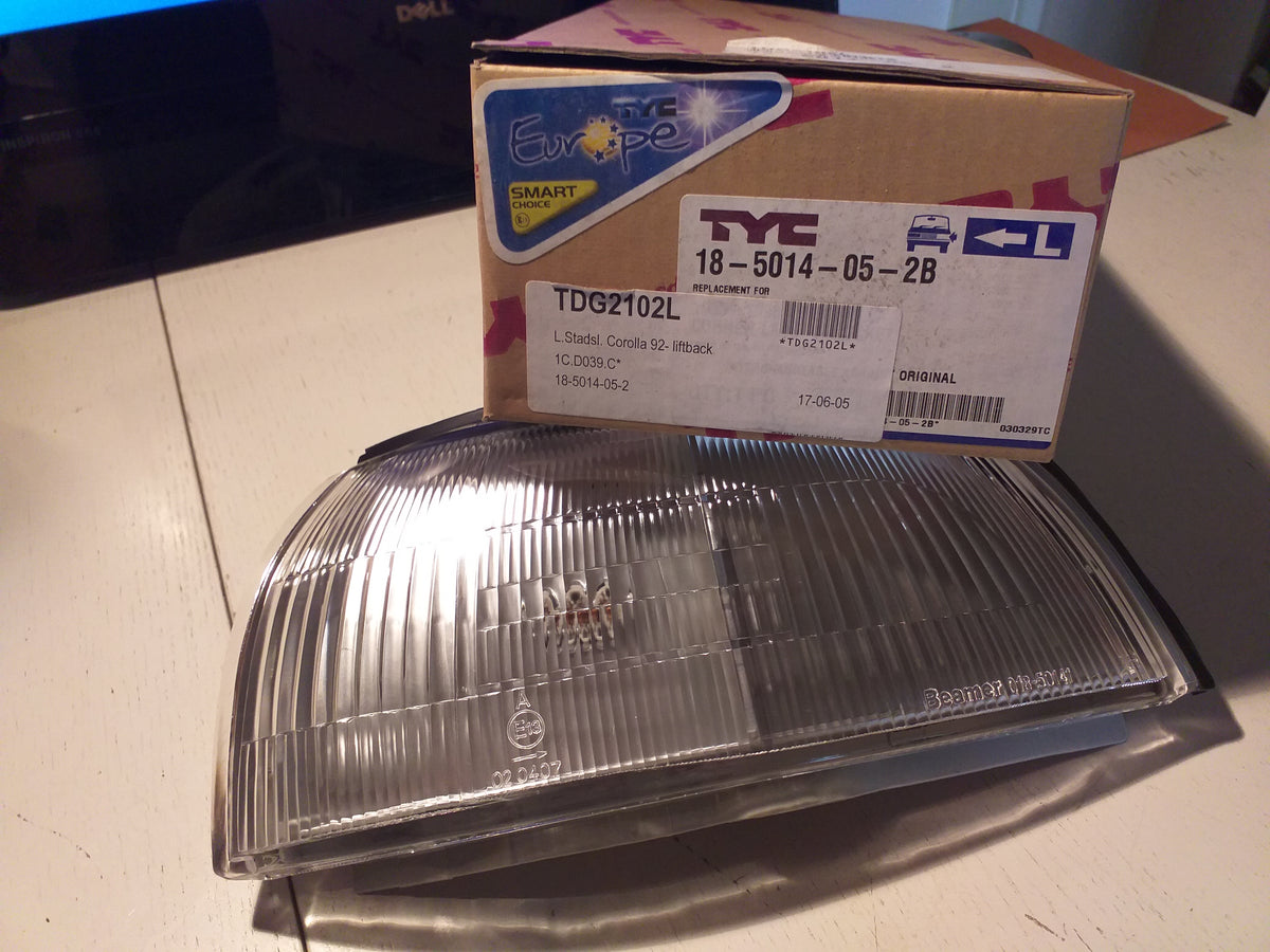 Toyota Corolla Bj 92  Blinker original TYC NEU