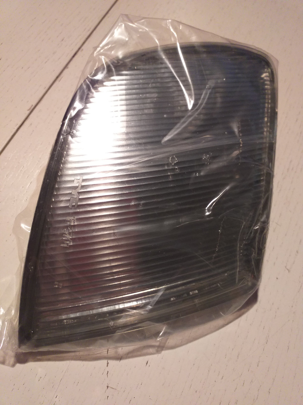 VW Passat Bj 93-97 Lichtscheibe original TYC NEU