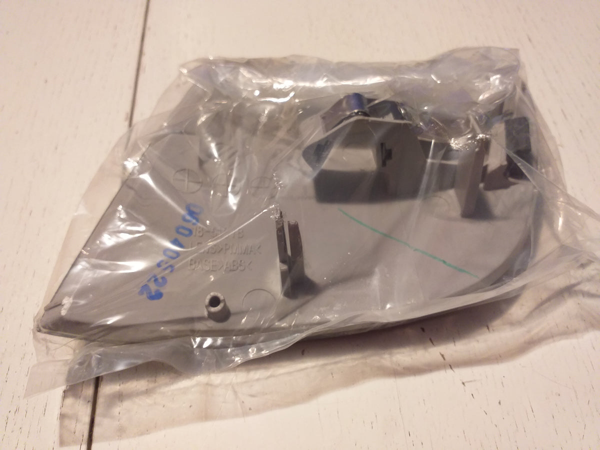 VW Passat Bj 93-97 Lichtscheibe original TYC NEU