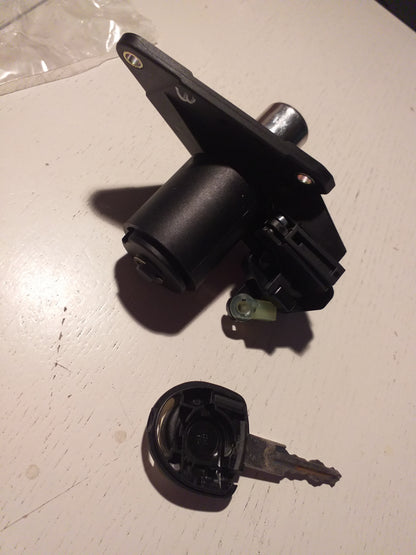Corsa B Tigra A Kofferraumschloss original GM Opel NEU