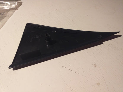 Astra F Einsatzecke außen original  GM Opel NEU