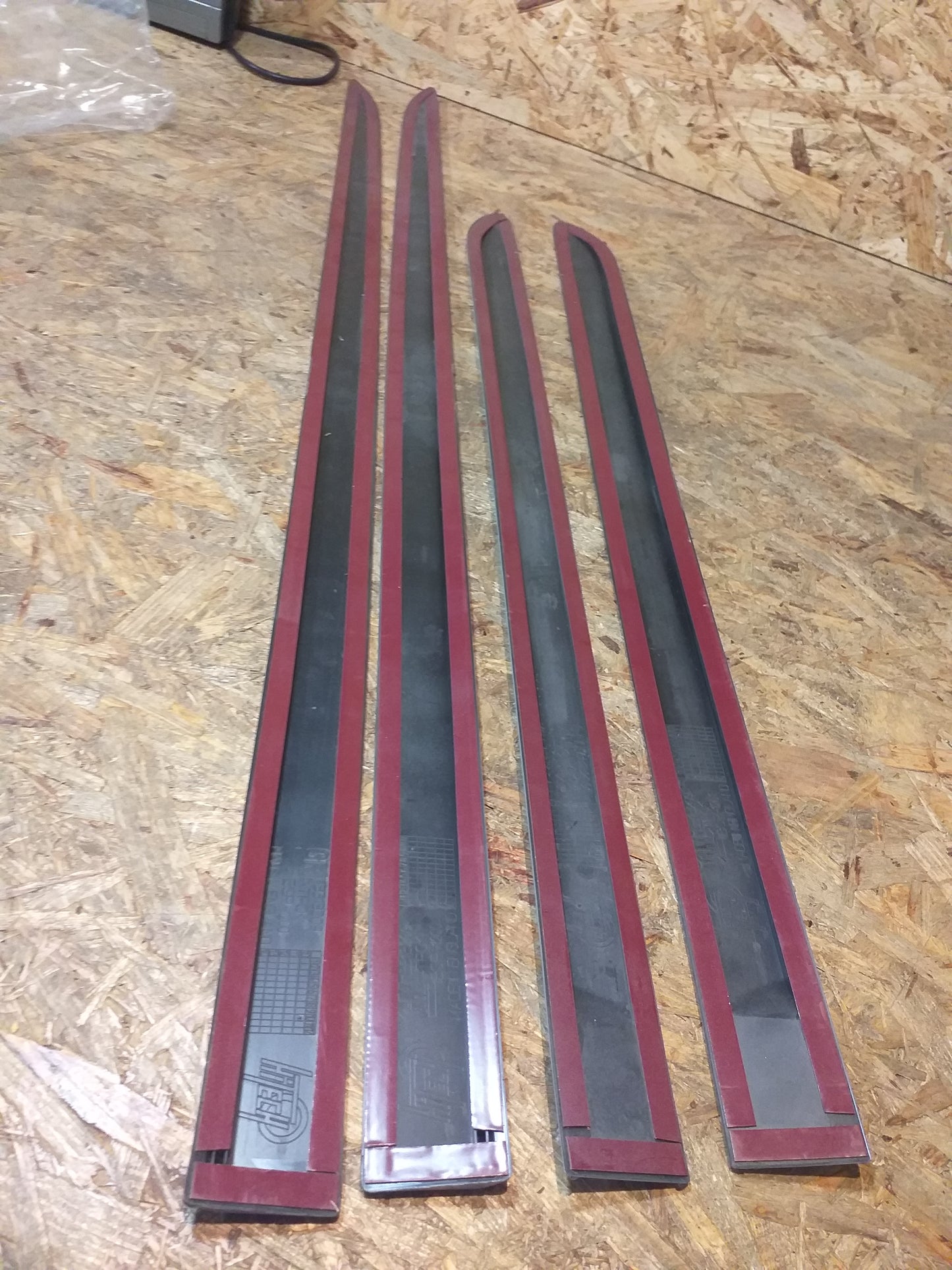 Astra J 4Türer Seitenschutzleistenset original GM Opel NEU