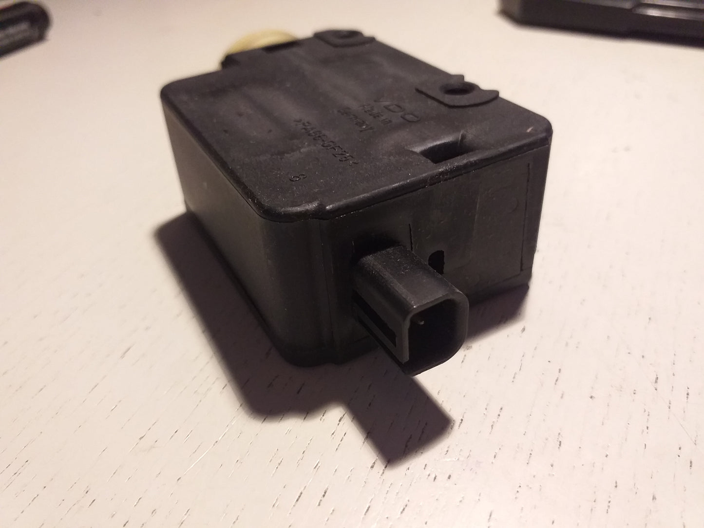 Combo ZV Stellmotor Türschloss hinten rechts original GM Opel NEU