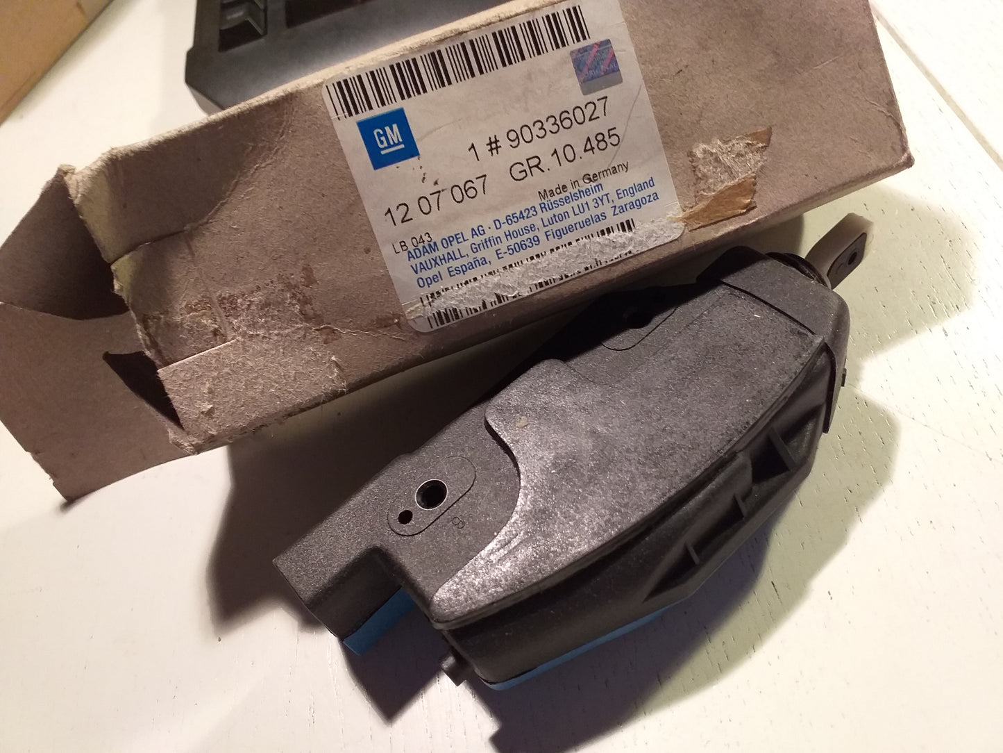 Omega A Vectra A Calibra A ZV Stellmotor Tür hinten original  GM Opel NEU