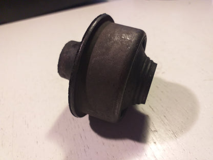 Astra F CC 1.6i  Bj 91-98 55KW Lagerung Lenker original GM Opel NEU