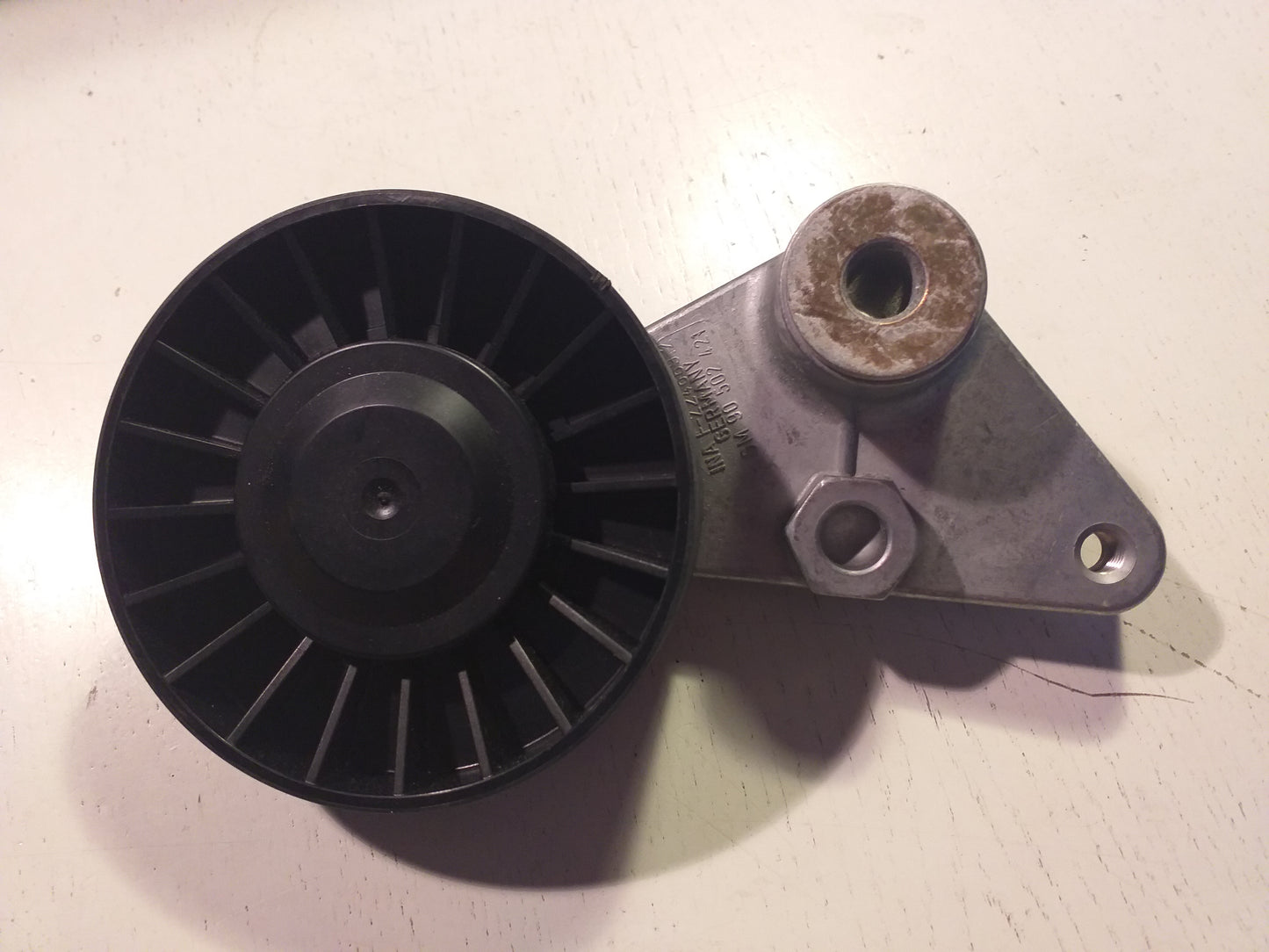 Vectra B Riemenspanner Keilrippenriemen original GM Opel NEU