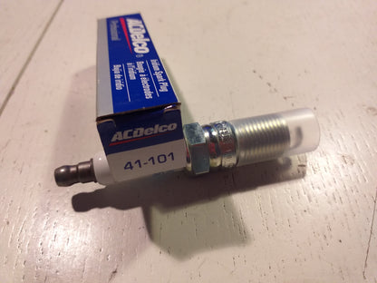 Chevrolet GMC Buick Zündkerze original ACDELCO  NEU