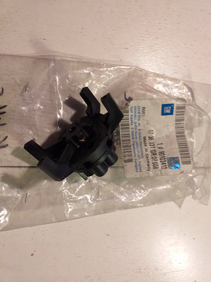Kadett E Einsatz Steckdose AHK original GM Opel NEU