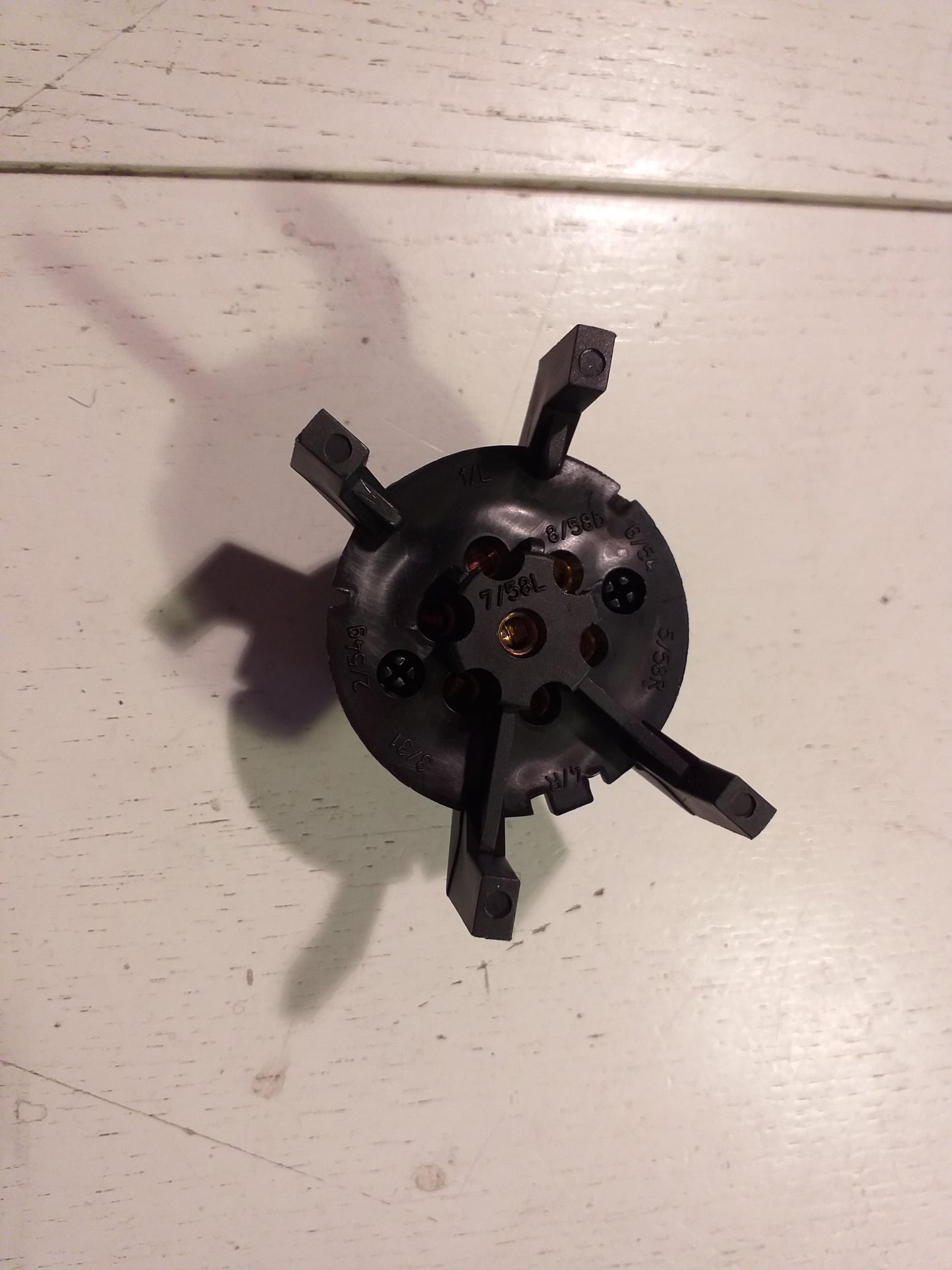 Kadett E Einsatz Steckdose AHK original GM Opel NEU