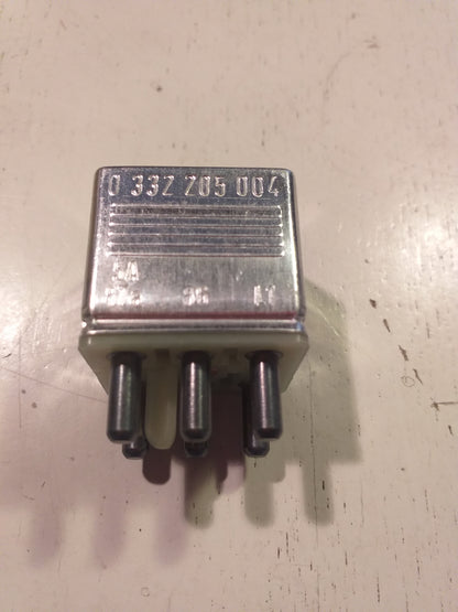 Astra Calibra Vectra Relais ABS original GM Bosch NEU