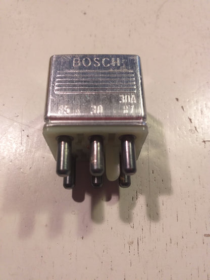 Astra Calibra Vectra Relais ABS original GM Bosch NEU